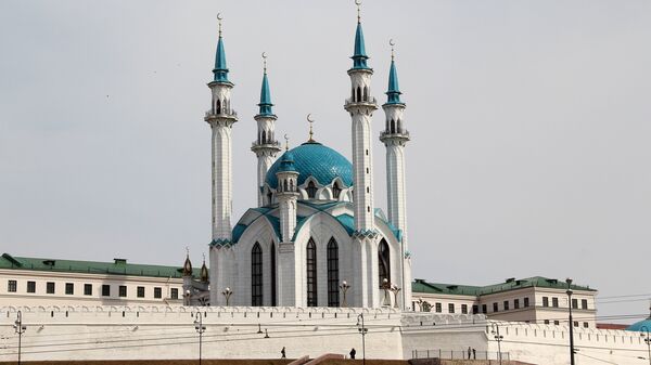 Кул-Шариф — главная соборная мечеть республики Татарстан расположена на территории Казанского кремля - Sputnik Азербайджан