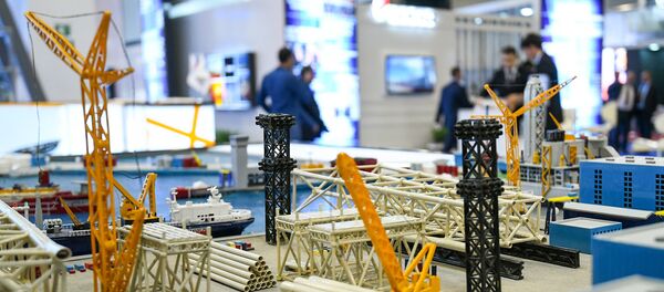 Международная выставка Нефть и Газ Каспия (Caspian Oil and Gas), фото из архива Международная выставка Нефть и Газ Каспия (Caspian Oil and Gas), фото из архива - Sputnik Азербайджан