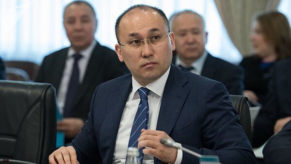 Министр информации и коммуникаций РК Даурен Абаев - Sputnik Азербайджан