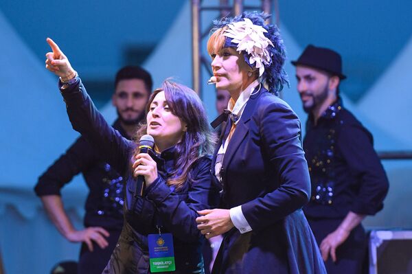 Концерт итальянской певицы In-Grid на EuroVillage 2018 в Баку - Sputnik Азербайджан