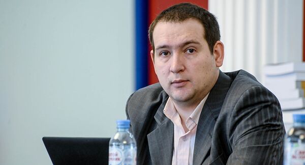 Ведущий аналитик Агентства политических и экономических коммуникаций Михаил Нейжмаков Ведущий аналитик Агентства политических и экономических коммуникаций Михаил Нейжмаков - Sputnik Азербайджан