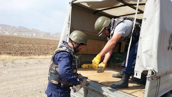 Операция по разминированию в Хызинском районе - Sputnik Азербайджан