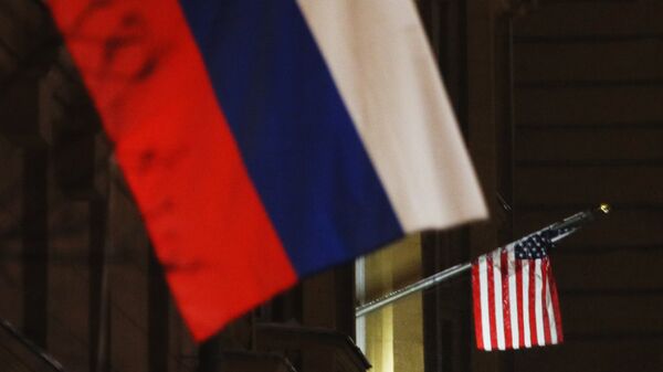 Флаги США и России - Sputnik Азербайджан