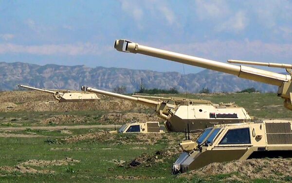 DANA özüyeriyən artilleriya qurğularından praktiki atışlar keçirilib - Sputnik Azərbaycan