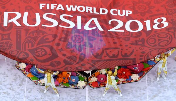 На церемонии открытия чемпионата мира по футболу 2018 на стадионе Лужники - Sputnik Азербайджан