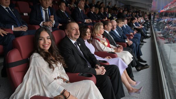 Prezident İlham Əliyev DÇ-2018-in açılış mərasimində - Sputnik Azərbaycan