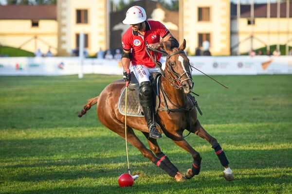 Кубок мира по конному поло в Баку - Sputnik Азербайджан