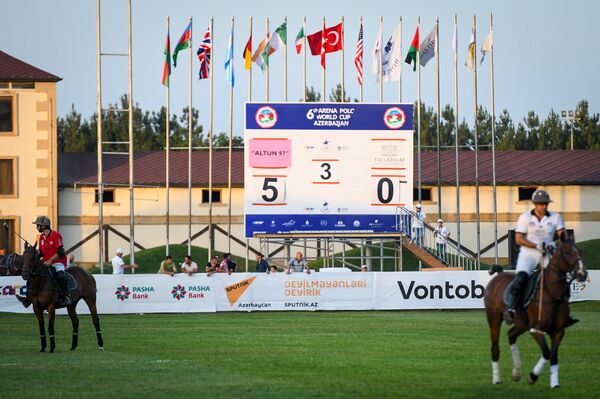 Кубок мира по конному поло в Баку - Sputnik Азербайджан