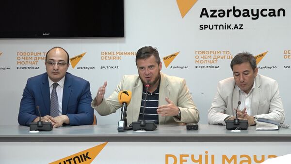 Клуб политологов: Азербайджан никогда не предавал Россию - Sputnik Азербайджан
