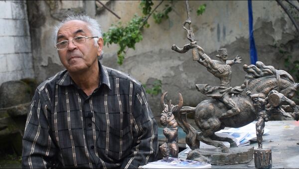 Шедевры в пыли: работы азербайджанского скульптора - Sputnik Азербайджан