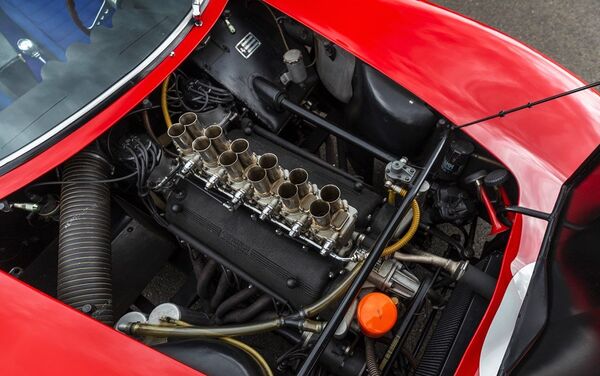Автомобиль Ferrari 250 GTO 1962 года - Sputnik Азербайджан