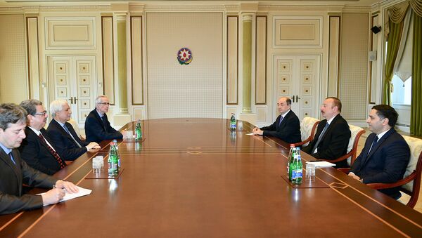 Президент Ильхам Алиев принял делегацию во главе с министром юстиции Алжира - Sputnik Азербайджан
