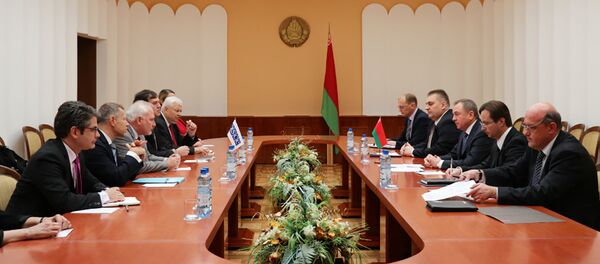 Встреча министра иностранных дел Беларуси Макея с сопредседателями Минской группы ОБСЕ Встреча министра иностранных дел Беларуси Макея с сопредседателями Минской группы ОБСЕ - Sputnik Азербайджан