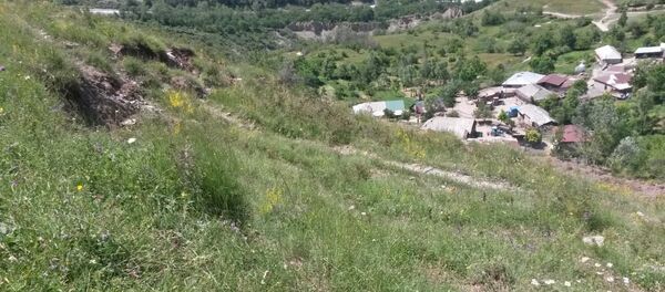 Оползни в селе Гойдан Исмаиллинского района Оползни в селе Гойдан Исмаиллинского района - Sputnik Азербайджан