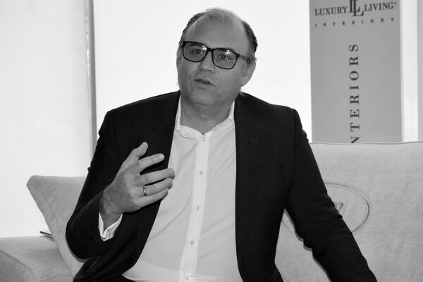 Британский архитектор Кристос Пассас в Баку: меня просто поразило то, насколько красиво вы соединили старую и современную архитектуру Британский архитектор Кристос Пассас в Баку: меня просто поразило то, насколько красиво вы соединили старую и современную архитектуру - Sputnik Азербайджан