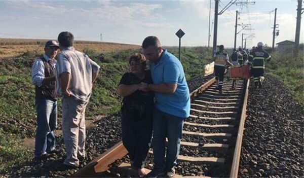 Поезд, следовавший по маршруту Капыкуле-Стамбул, сошел с рельсов, Турция, 8 июля 2018 года - Sputnik Азербайджан