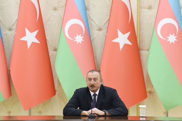 Выступление президента Азербайджана Ильхама Алиева Выступление президента Азербайджана Ильхама Алиева - Sputnik Азербайджан