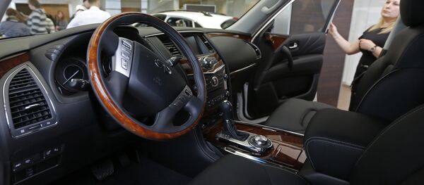 Салон автомобиля Infiniti, фото из архива - Sputnik Азербайджан