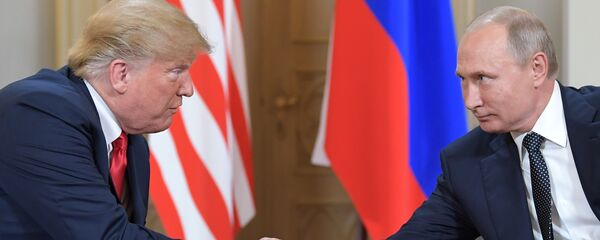 Встреча президента РФ Владимира Путина и президента США Дональда Трампа в Хельсинки Встреча президента РФ Владимира Путина и президента США Дональда Трампа в Хельсинки - Sputnik Азербайджан