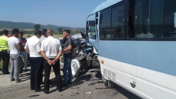 Авария на 142-м километре автотрассы Баку-Губа - Sputnik Азербайджан