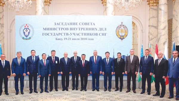 Заседание Совета министров внутренних дел государств-участников СНГ, Баку, 20 июля 2018 года - Sputnik Азербайджан