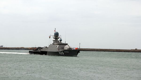 Военные корабли России прибыли в Баку - Sputnik Азербайджан