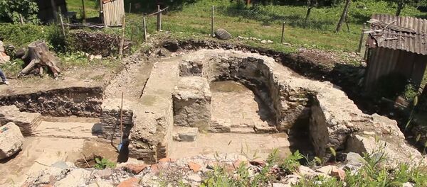 Азербайджанские археологи раскопали древнеалбанскую церковь Азербайджанские археологи раскопали древнеалбанскую церковь - Sputnik Азербайджан