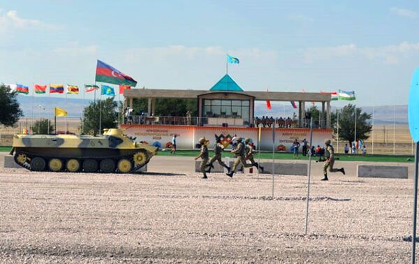 Финальный этап конкурса Мастера артиллерийского огня, в рамках соревнований Армейские международные игры-2018 на военной базе Отар в Казахстане - Sputnik Азербайджан
