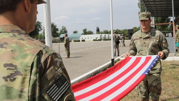 ABŞ ordusunun hərbçiləri Qazaxıstan ordusu ilə birgə təlimlər zamanı, 4 avqust 2017-ci il - Sputnik Azərbaycan