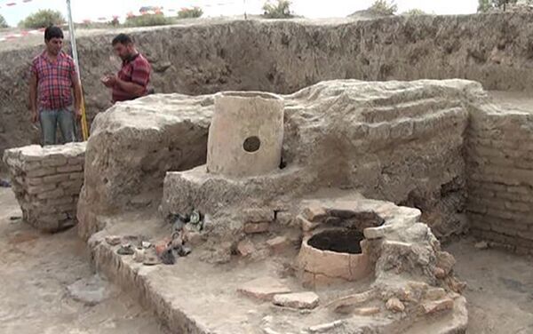 Археологических раскопки в местности Гызылтепе Имишлинского района - Sputnik Азербайджан