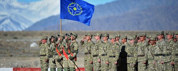 Учения стран ОДКБ Рубеж-2016 Учения стран ОДКБ Рубеж-2016 - Sputnik Азербайджан
