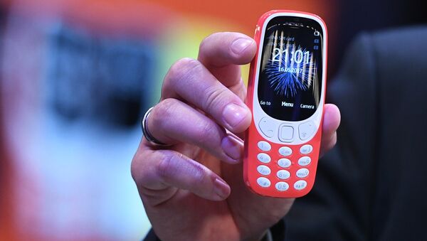 Обновленная версия классической модели мобильного телефона Nokia 3310 - Sputnik Азербайджан