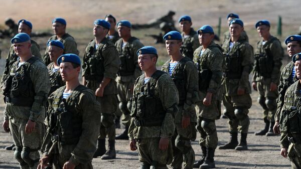 Военнослужащие армии России, фото из архива - Sputnik Азербайджан