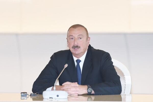 Президент Азербайджанской Республики Ильхам Алиев Президент Азербайджанской Республики Ильхам Алиев - Sputnik Азербайджан