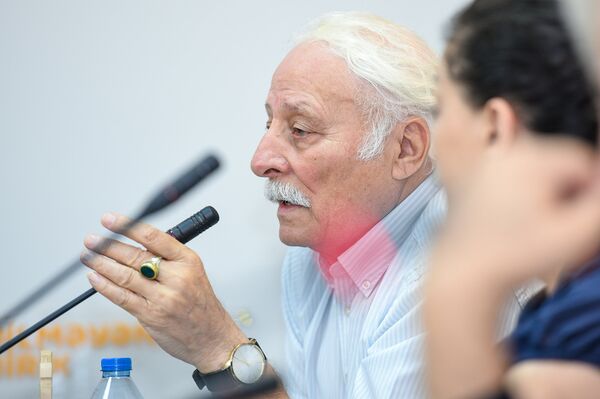 Президент Национального центра экологического прогнозирования Тельман Зейналов - Sputnik Азербайджан
