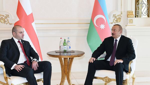 Встреча Ильхама Алиева с премьер-министром Грузии Мамукой Бахтадзе - Sputnik Азербайджан