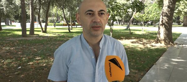 И почему бы не показать, что азербайджанцы умеют играть хороший футбол? - Sputnik Азербайджан
