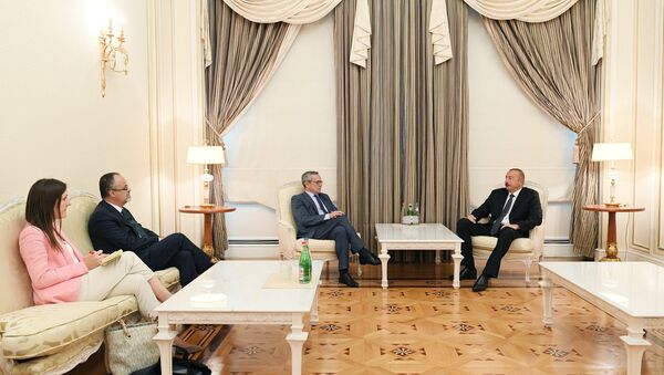 Президент Ильхам Алиев на встрече с председателем ПА НАТО Паоло Алли - Sputnik Азербайджан