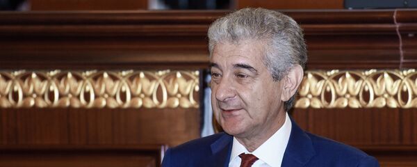 Вице-премьер, председатель Национального координационного совета по устойчивому развитию Али Ахмедов Вице-премьер, председатель Национального координационного совета по устойчивому развитию Али Ахмедов - Sputnik Азербайджан
