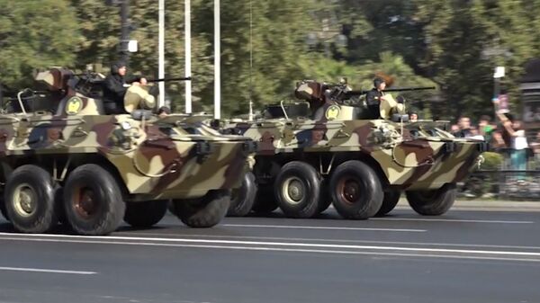 Военный парад по случаю 100-летия освобождения Баку Кавказской исламской армией - Sputnik Azərbaycan