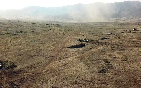 Войска, участвующие в учениях, выдвигаются в районы оперативного назначения - Sputnik Азербайджан