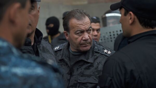 Командующий войсками Полиции РА, заместителя начальника Полиции Левон Ераносян - Sputnik Azərbaycan