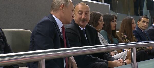 Как Владимир Путин болел за российских дзюдоистов в Баку Как Владимир Путин болел за российских дзюдоистов в Баку - Sputnik Азербайджан
