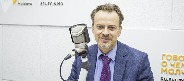 Народный артист Молдовы Константин Харет Народный артист Молдовы Константин Харет - Sputnik Азербайджан