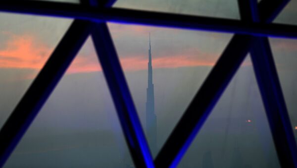 Небоскреб Бурдж-Халифа в Дубае, фото из архива - Sputnik Азербайджан