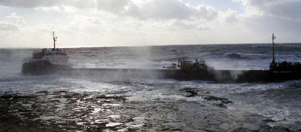 Корабль в Черном море, фото из архива Корабль в Черном море, фото из архива - Sputnik Азербайджан