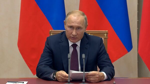 Владимир Путин о трагедии в Керчи - Sputnik Азербайджан