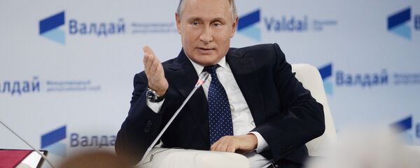 Президент РФ В. Путин принял участие в заседании клуба Валдай - Sputnik Азербайджан