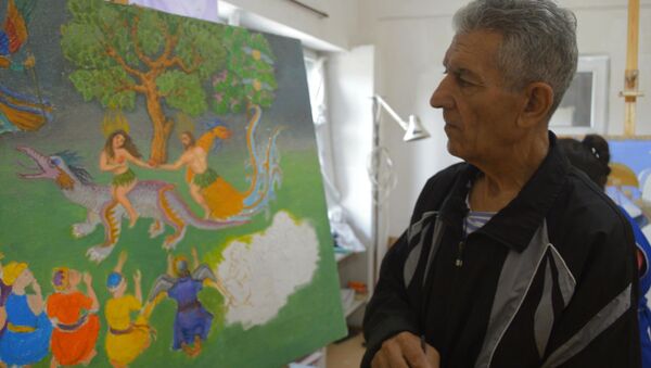 Astaralı rəssam “Quran”ın hər surəsinə aid tablo çəkməyi  öhdəsinə götürüb - Sputnik Azərbaycan