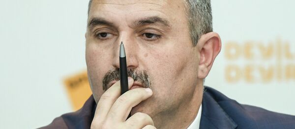 Председатель общественного объединения гуманитарной поддержки Хаят Азер Аллахверанов - Sputnik Азербайджан